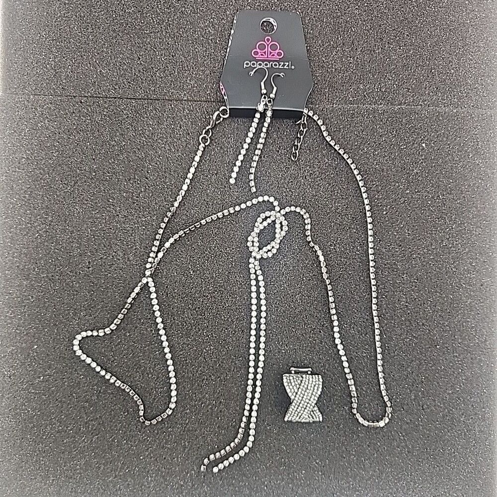 Jewelry Paparazzi Earrings Necklace Ring Knockout Knot Boss Glitter Black NEW